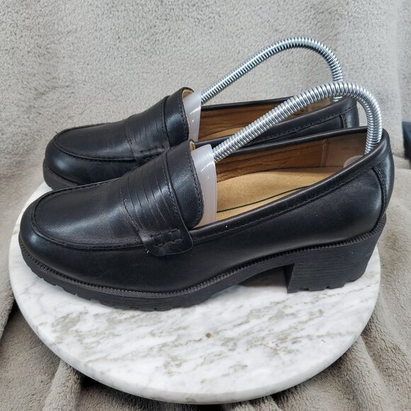 Eastland Shoes Womens Size 8.5 Black Leather Newbury Chunky Loafers - Picture 1 of 10